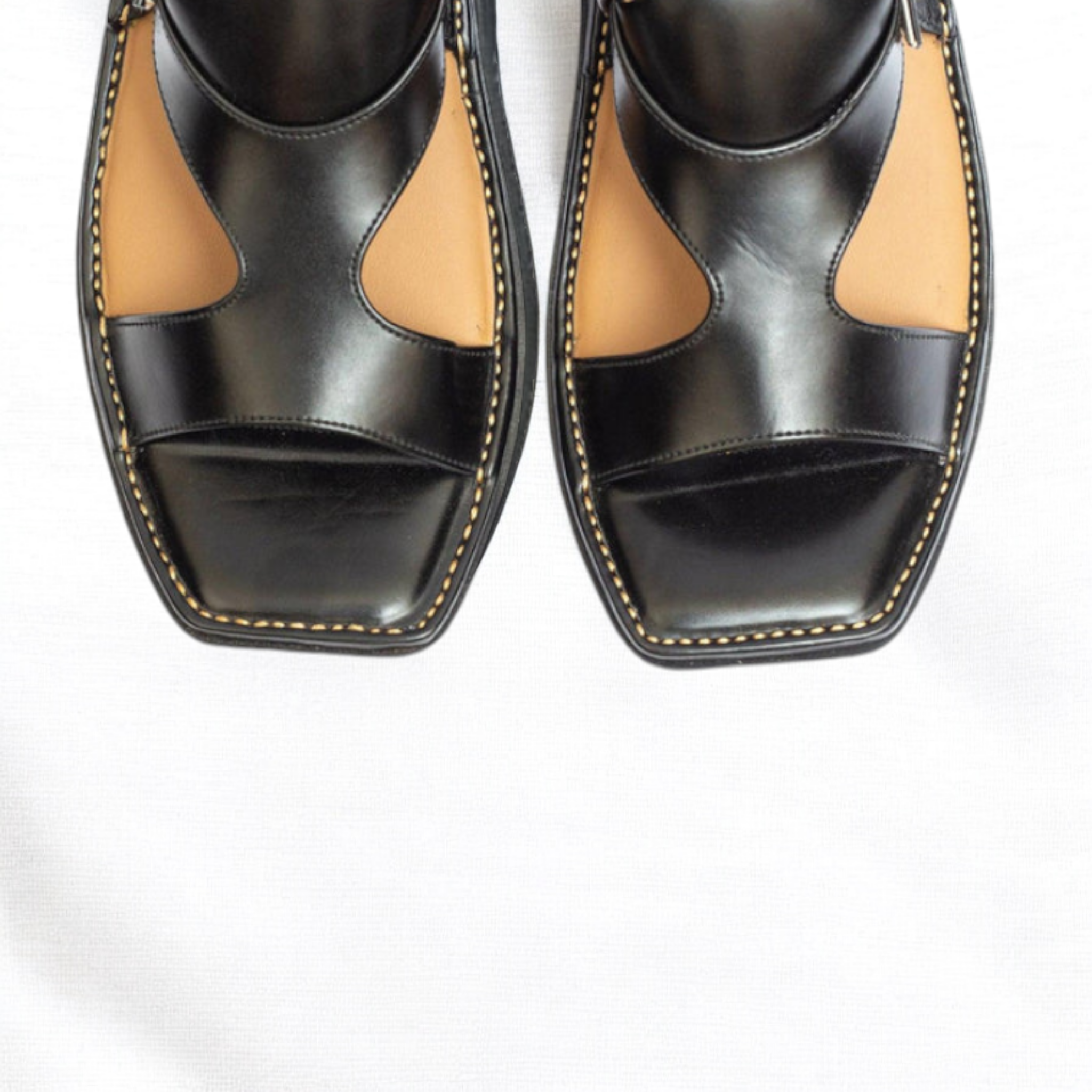 Panjedar Chappal Black - Pure Leather Handmade Peshawari chappal